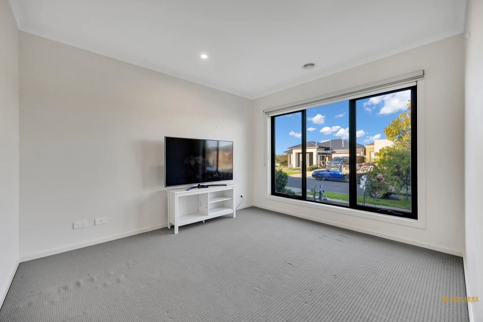 Additional image 2 of 11 Stacey Parade, Mount Cottrell VIC 3024