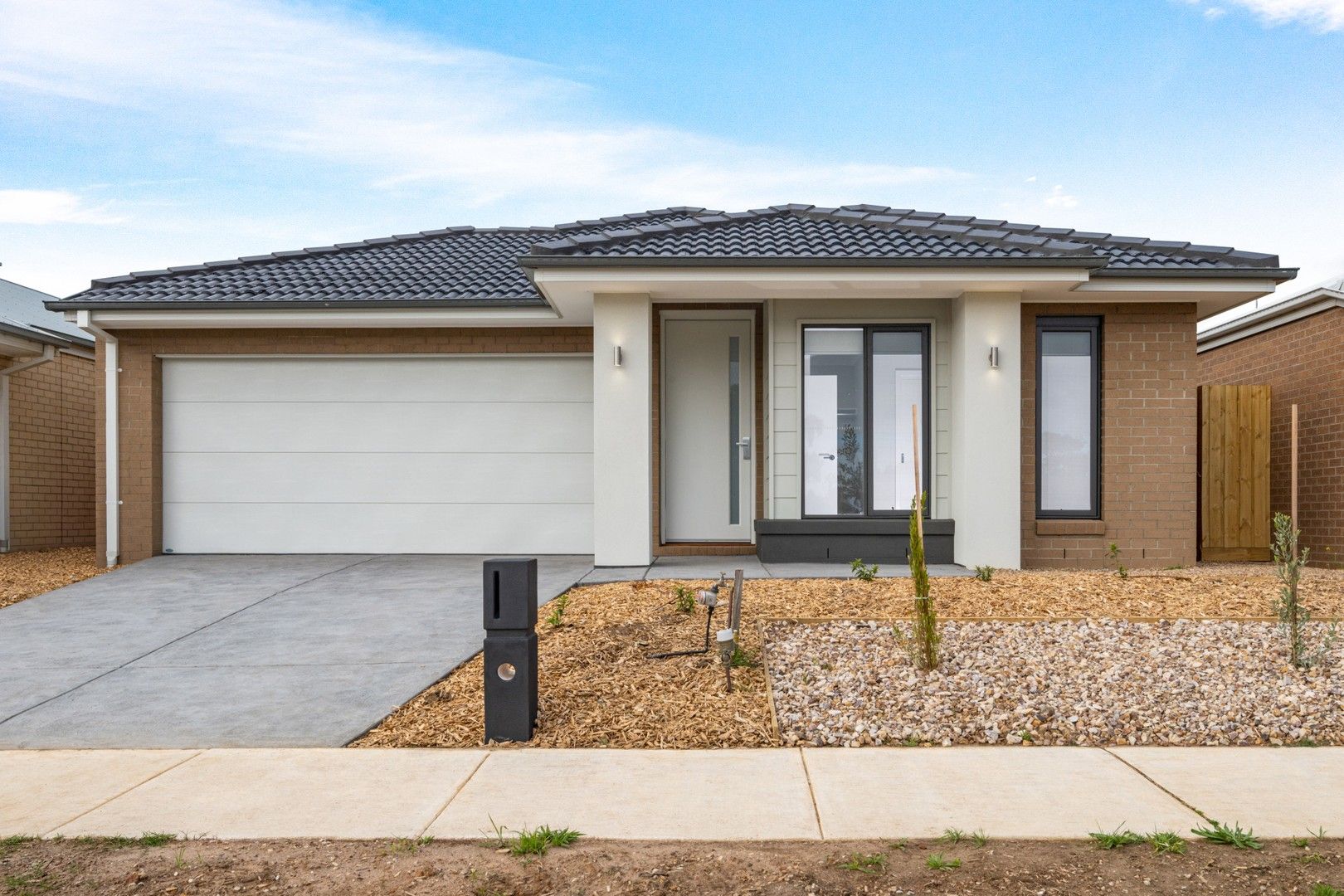 4 bedrooms House in 41 Seabrook Crescent ST LEONARDS VIC, 3223