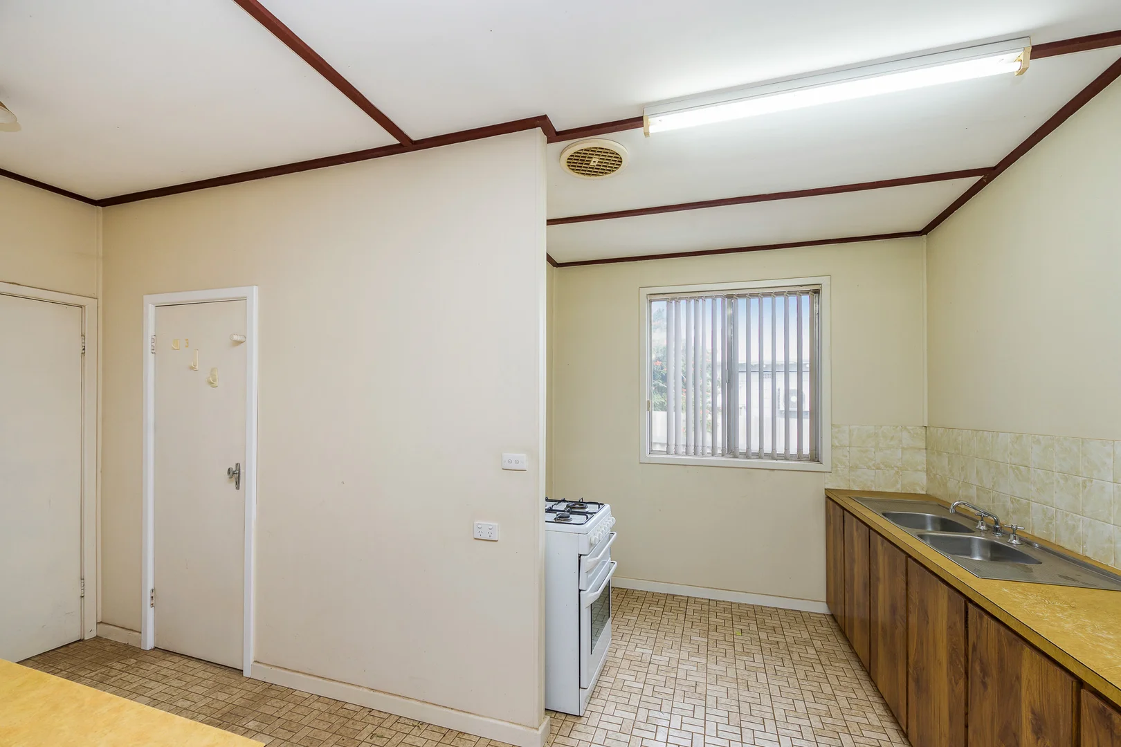 Additional image 15 of 49 Duke Street East, Northam WA 6401