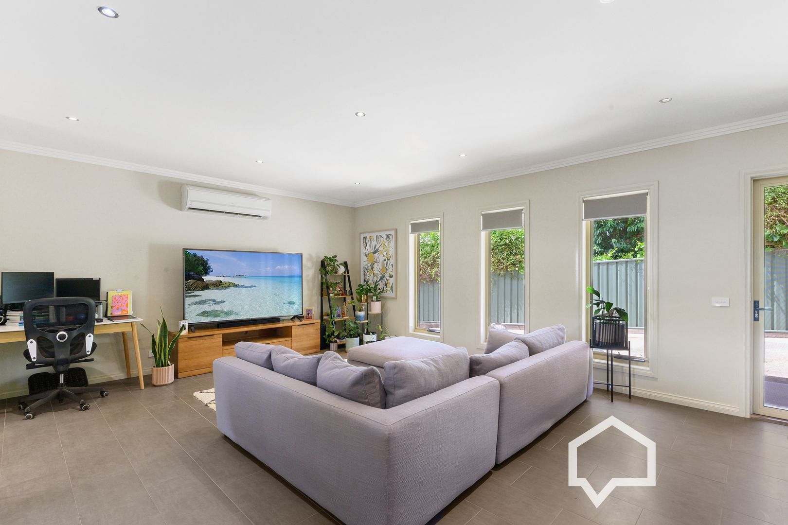 2/17 Spring Gully Road, Quarry Hill VIC 3550, Image 2