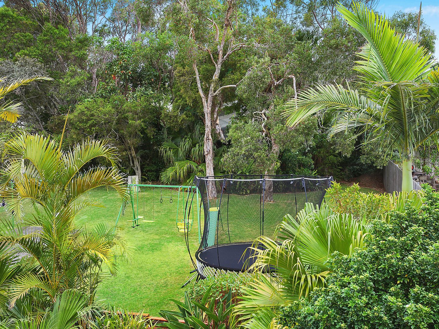 15 John Street, Forresters Beach NSW 2260, Image 2