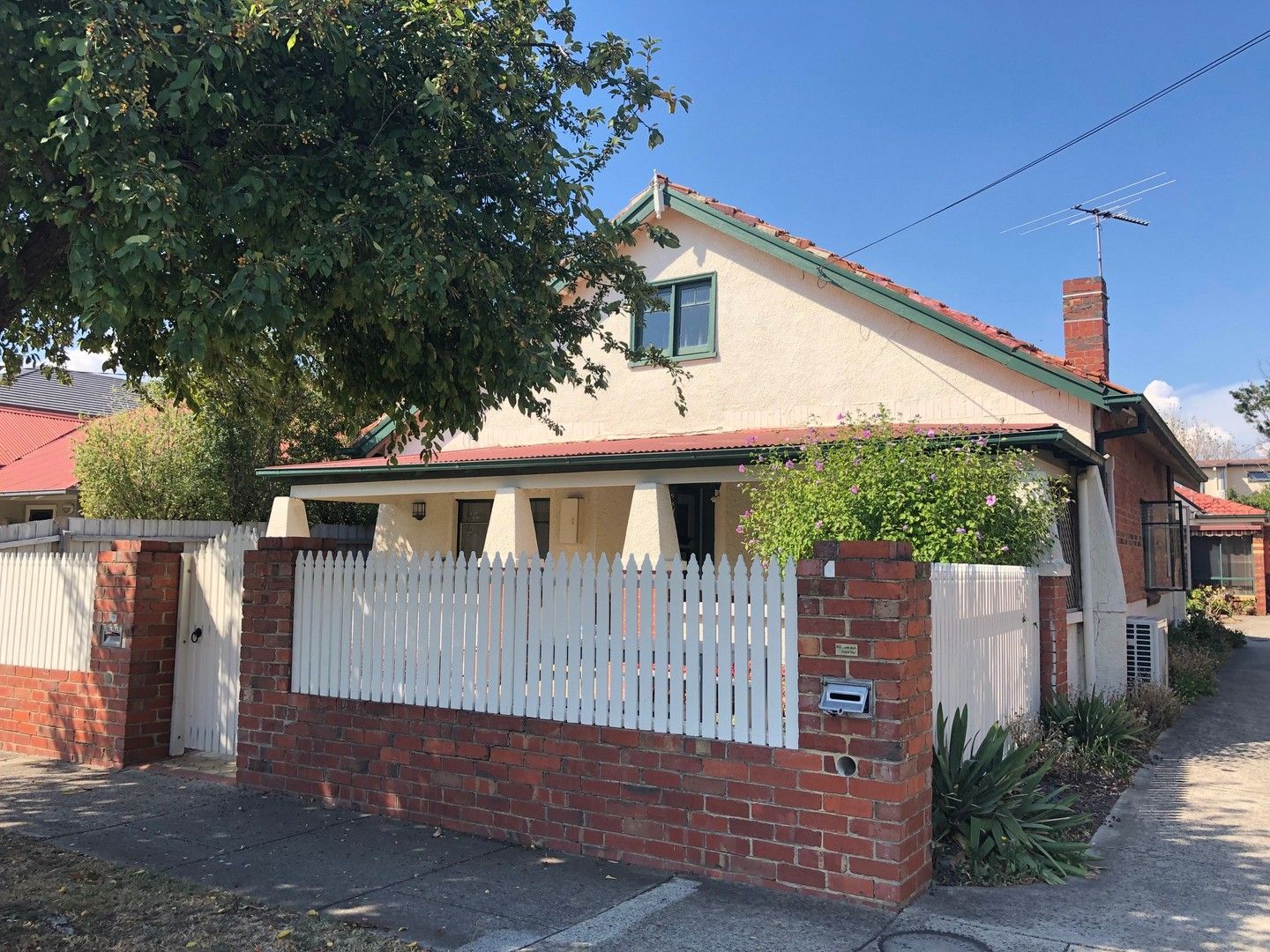 2 bedrooms House in 1/52 William Street OAKLEIGH VIC, 3166
