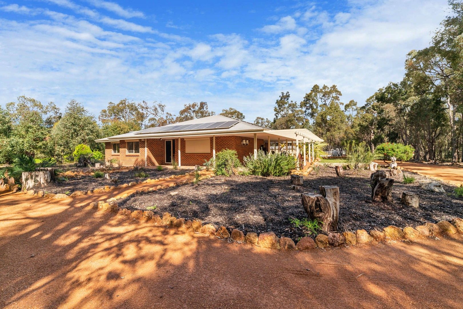 670 Elizabeth Avenue, Mundaring WA 6073, Image 0