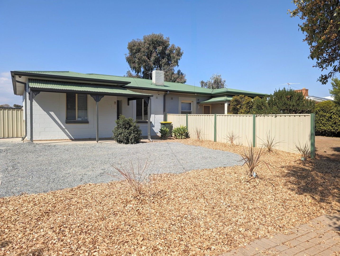 24B Old Sarum Rd, Elizabeth North SA 5113 House For Rent 460 Domain