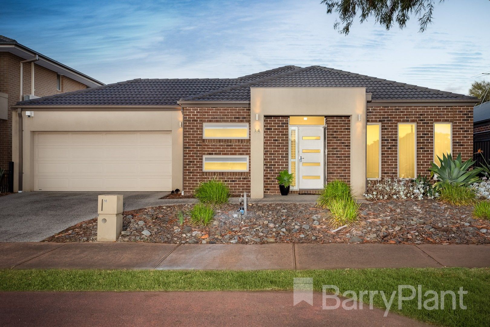 5 bedrooms House in 14 Brownlow Drive POINT COOK VIC, 3030