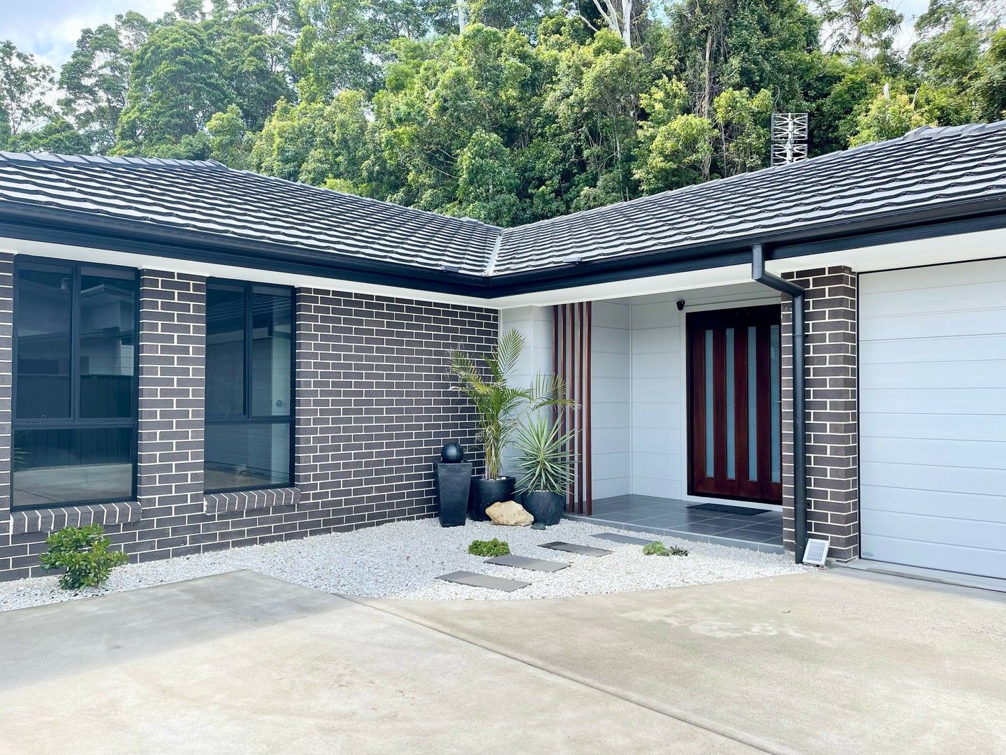 4 bedrooms House in 46 Rovere Dr COFFS HARBOUR NSW, 2450