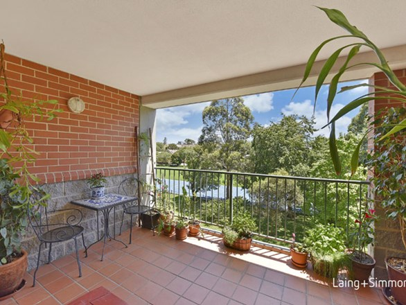 12/1-3 Thomas Street, Hornsby NSW 2077