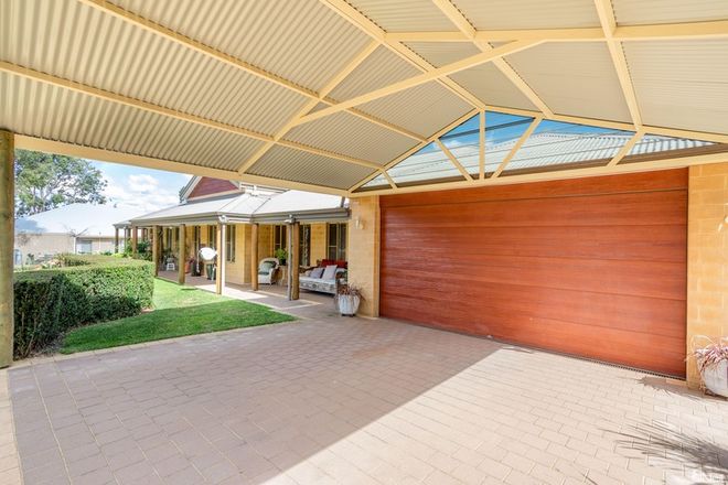 Picture of 59 Waterwheel Road North, BEDFORDALE WA 6112