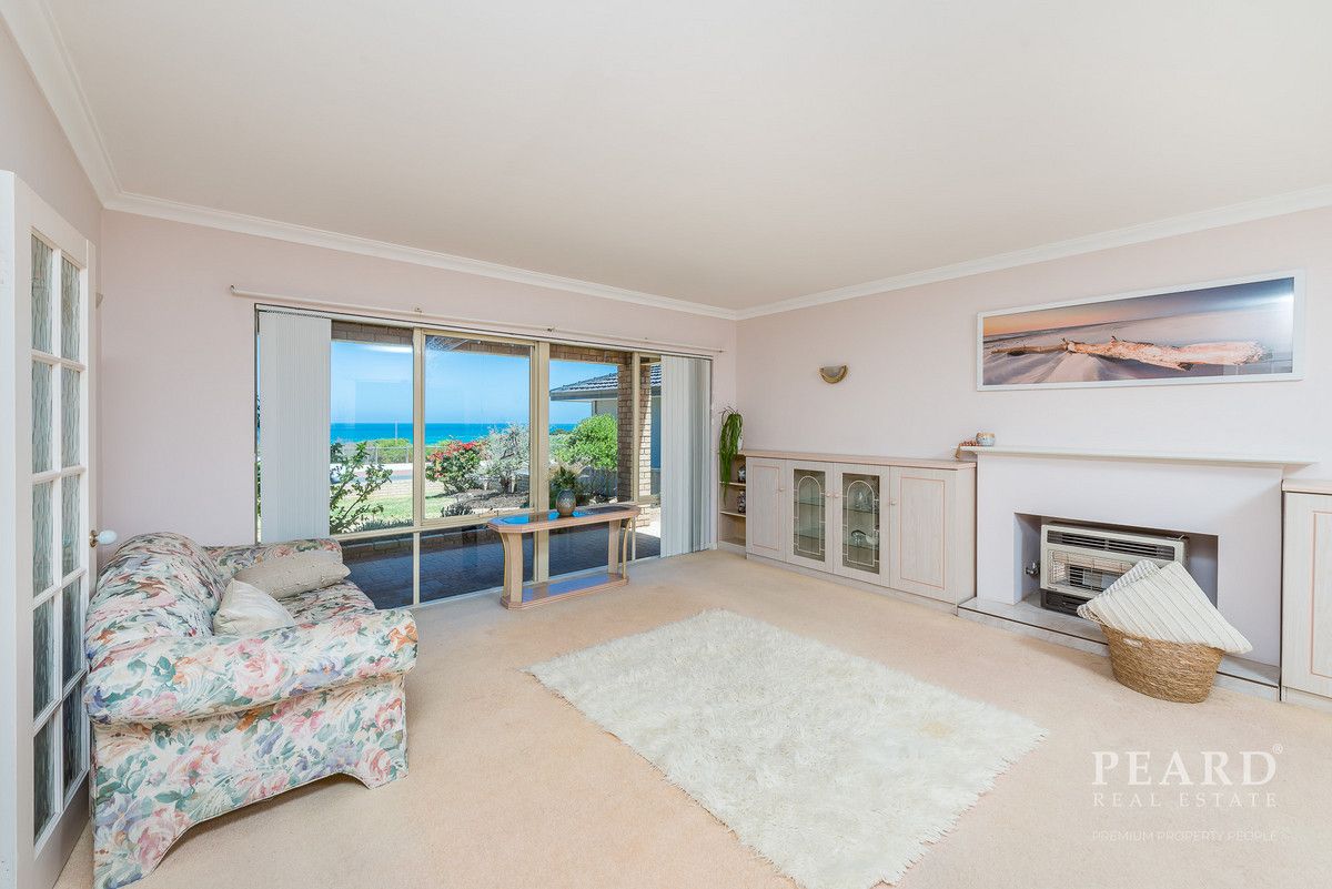 88 Oceanside Promenade, Mullaloo WA 6027, Image 2