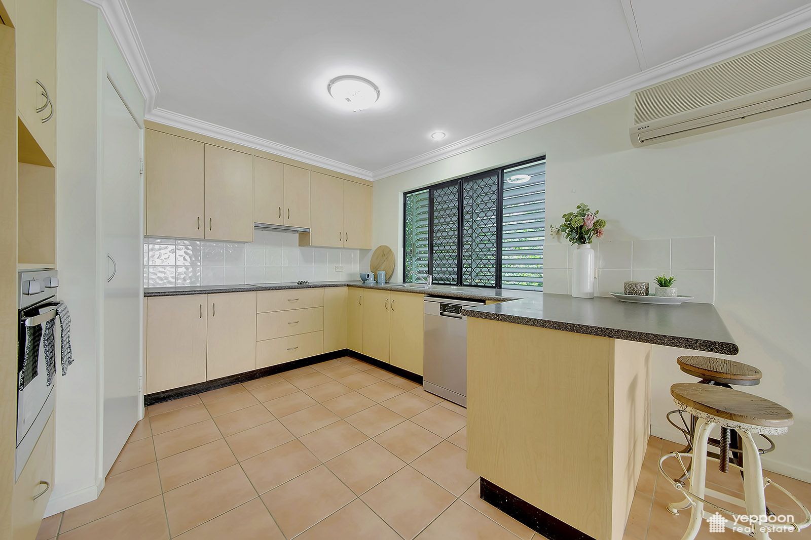 18 Fowler Drive, Yeppoon QLD 4703, Image 2