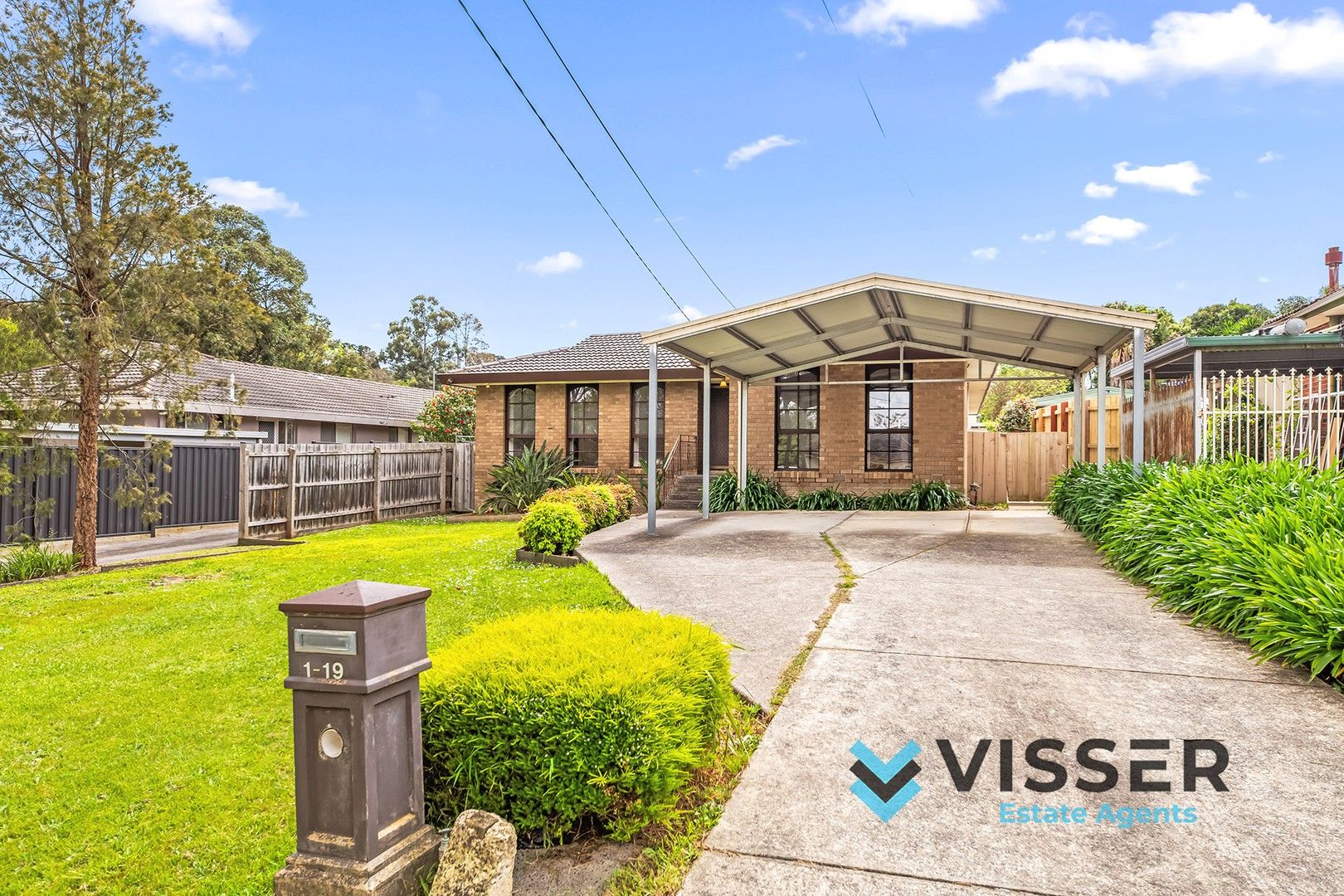4 bedrooms House in 1/19 Fortuna Avenue CROYDON VIC, 3136