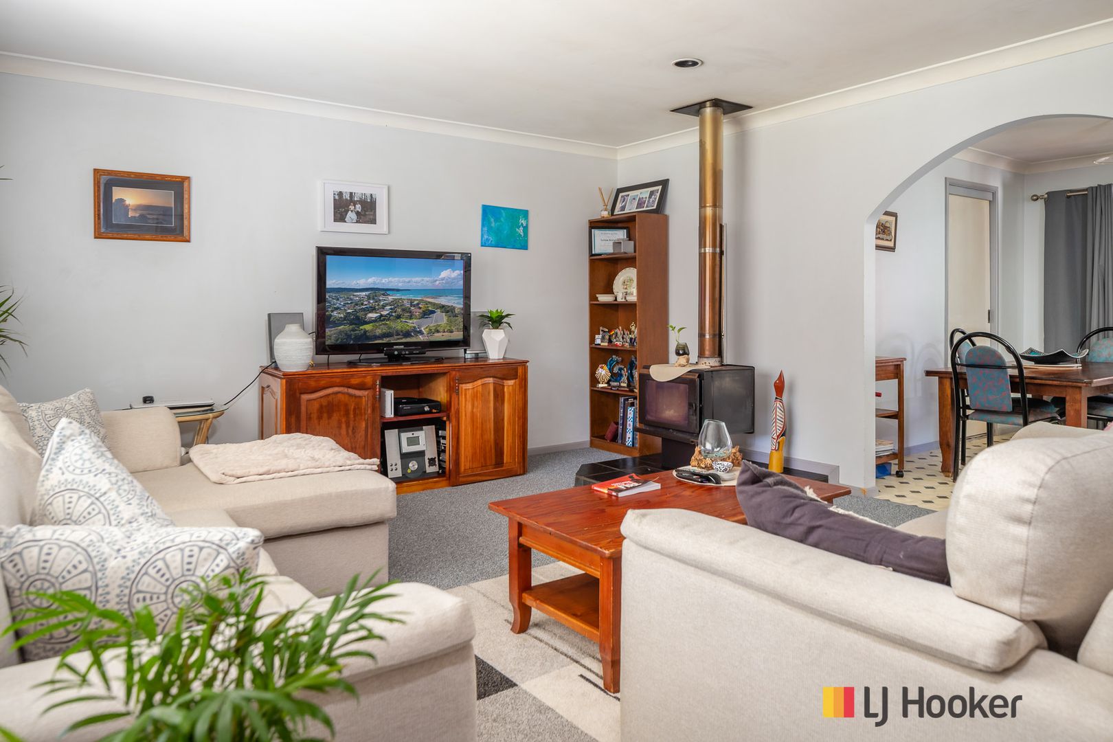 8 Euroka Avenue, Malua Bay NSW 2536, Image 2