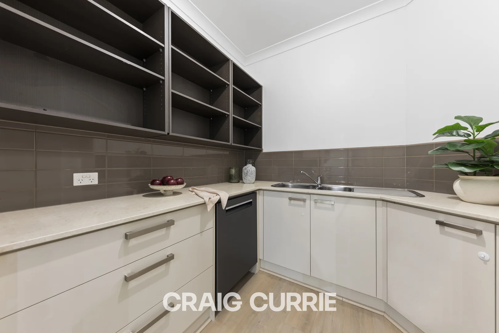 Additional image 10 of 13 Hull Cres, Pakenham VIC 3810