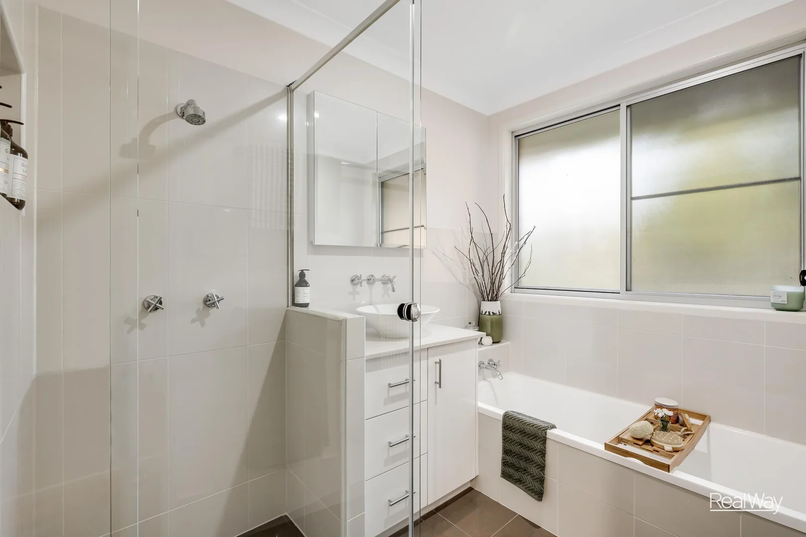 Additional image 10 of 16 Talinga Street, Mount Lofty QLD 4350