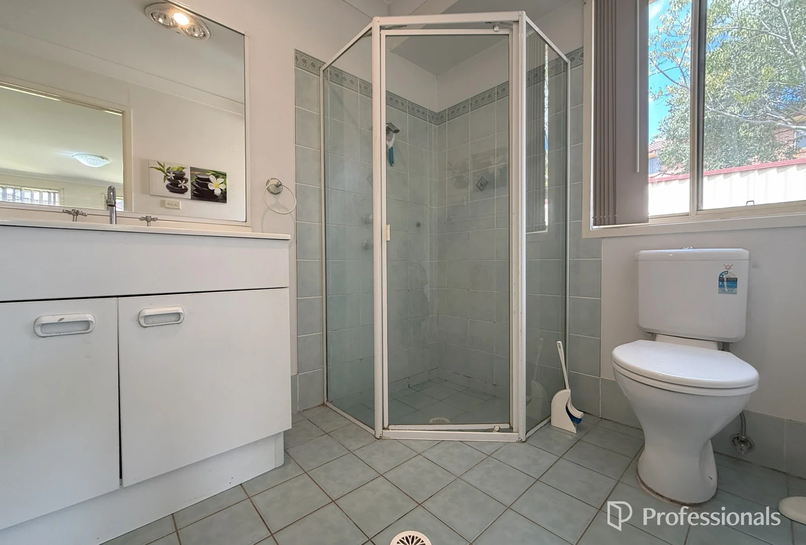 Additional image 10 of 2 Lloyd Place, Casula NSW 2170