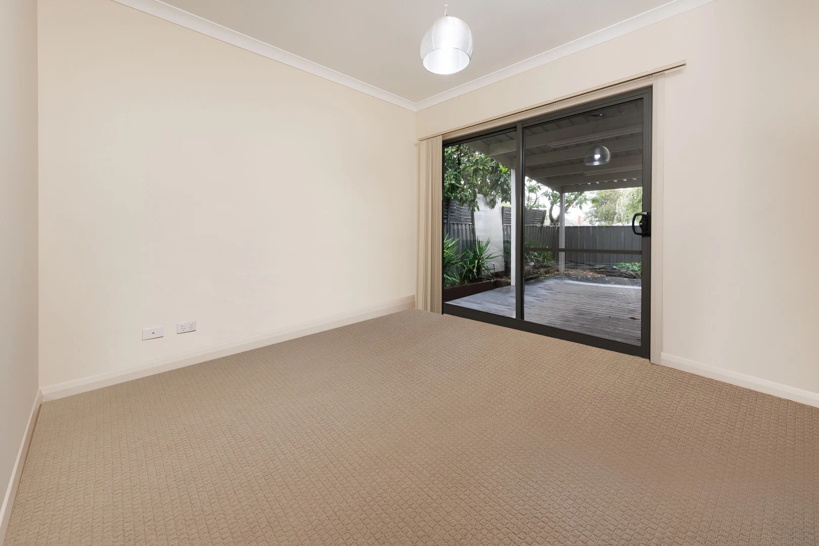 Additional image 8 of 4 LYNDREN STREET, Wodonga VIC 3690