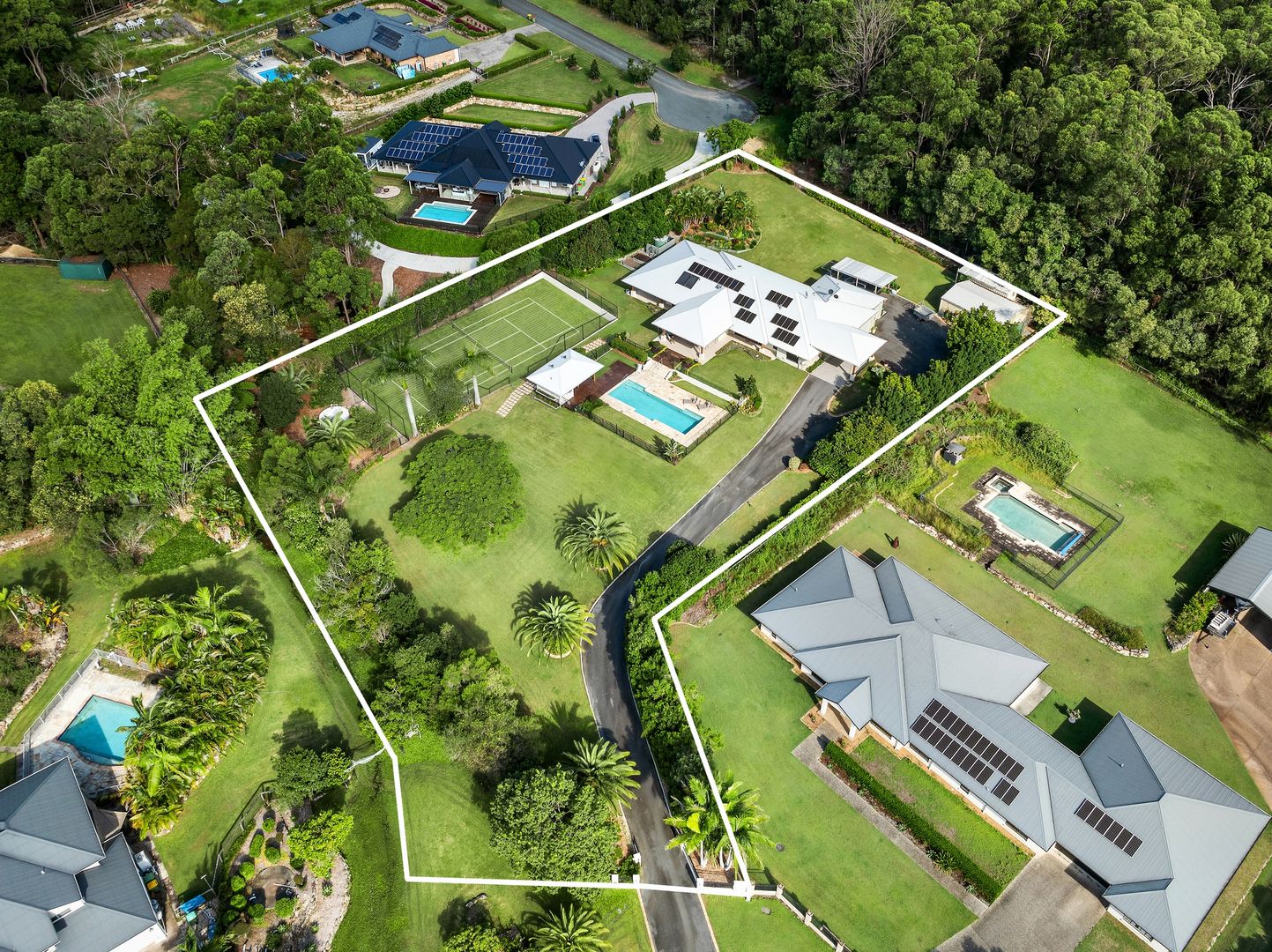 3 Waldorf Place, Maudsland QLD 4210, Image 2