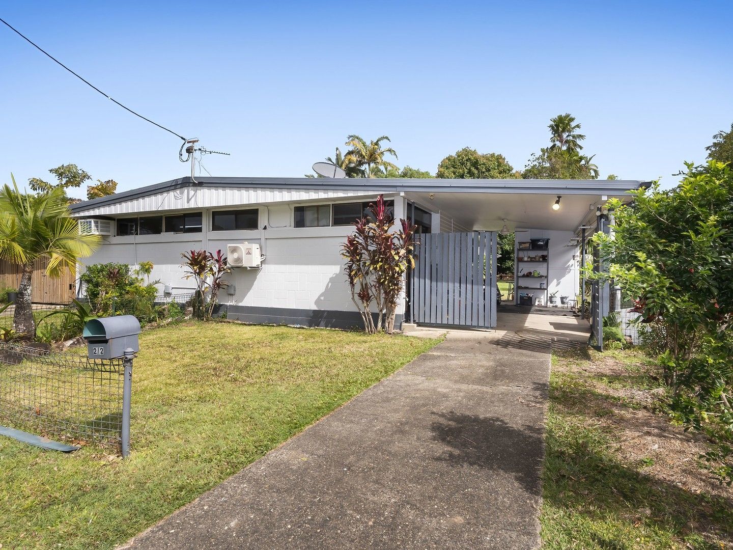 2/2 Compass Close, Edge Hill QLD 4870, Image 0