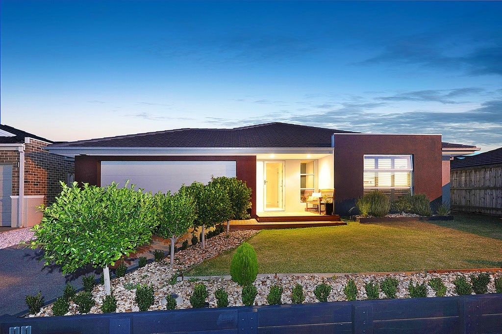 4 bedrooms House in 11 Island Way POINT COOK VIC, 3030