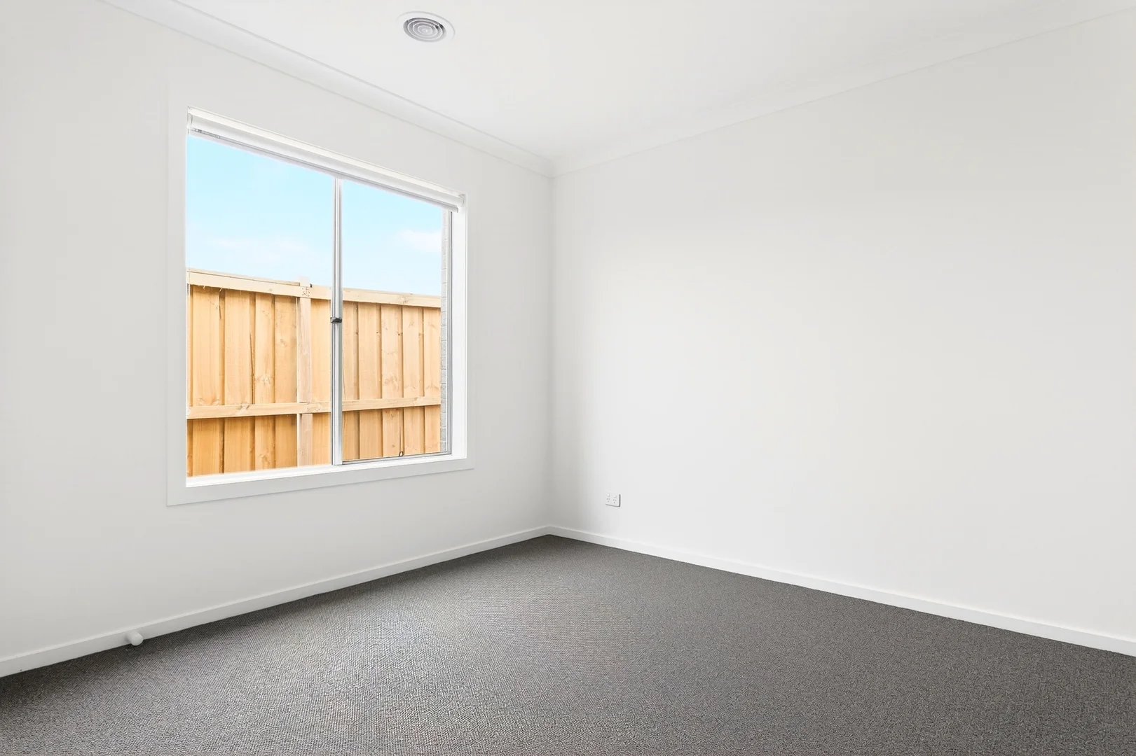 Additional image 10 of 43 Aristides Crescent, Thornhill Park VIC 3335