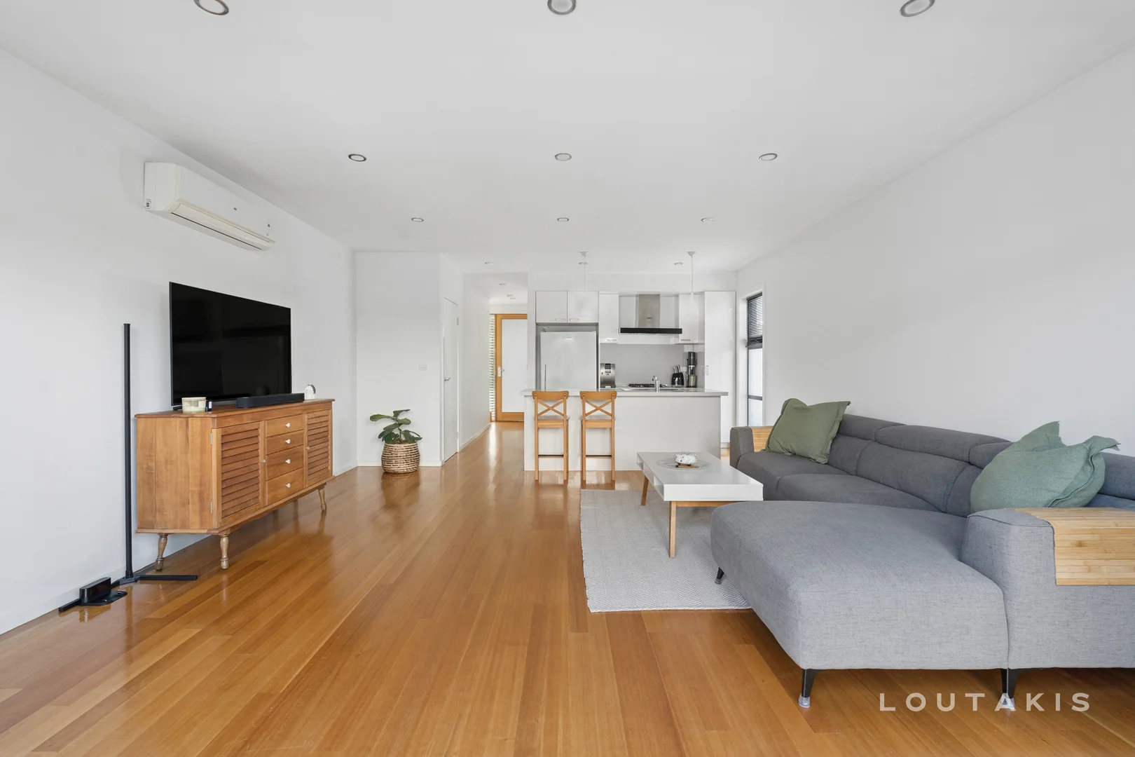 Additional image 9 of 2/29 Burns Street, Maidstone VIC 3012