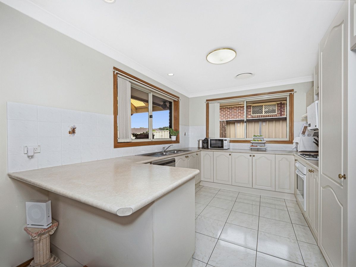 83 Downes Crescent, Currans Hill NSW 2567, Image 2