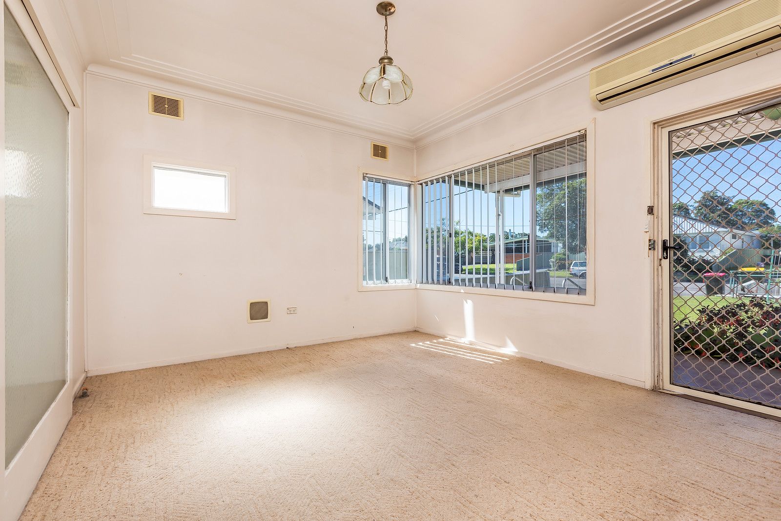 76 Allendale Street, Beresfield NSW 2322, Image 2