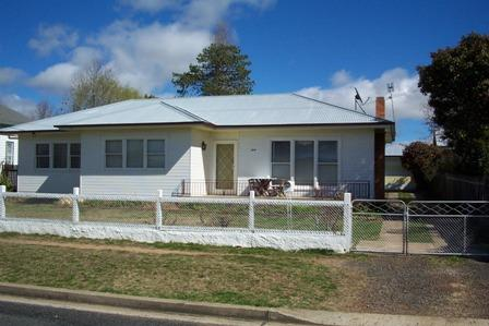 180 West Avenue, Glen Innes NSW 2370