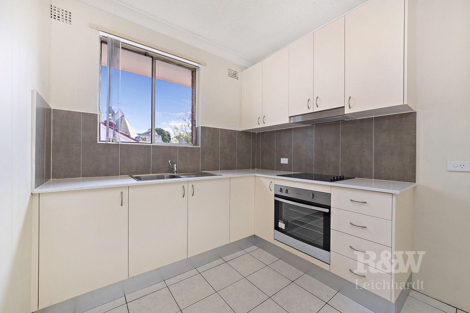 4/15 Burton Street, Concord NSW 2137, Image 2