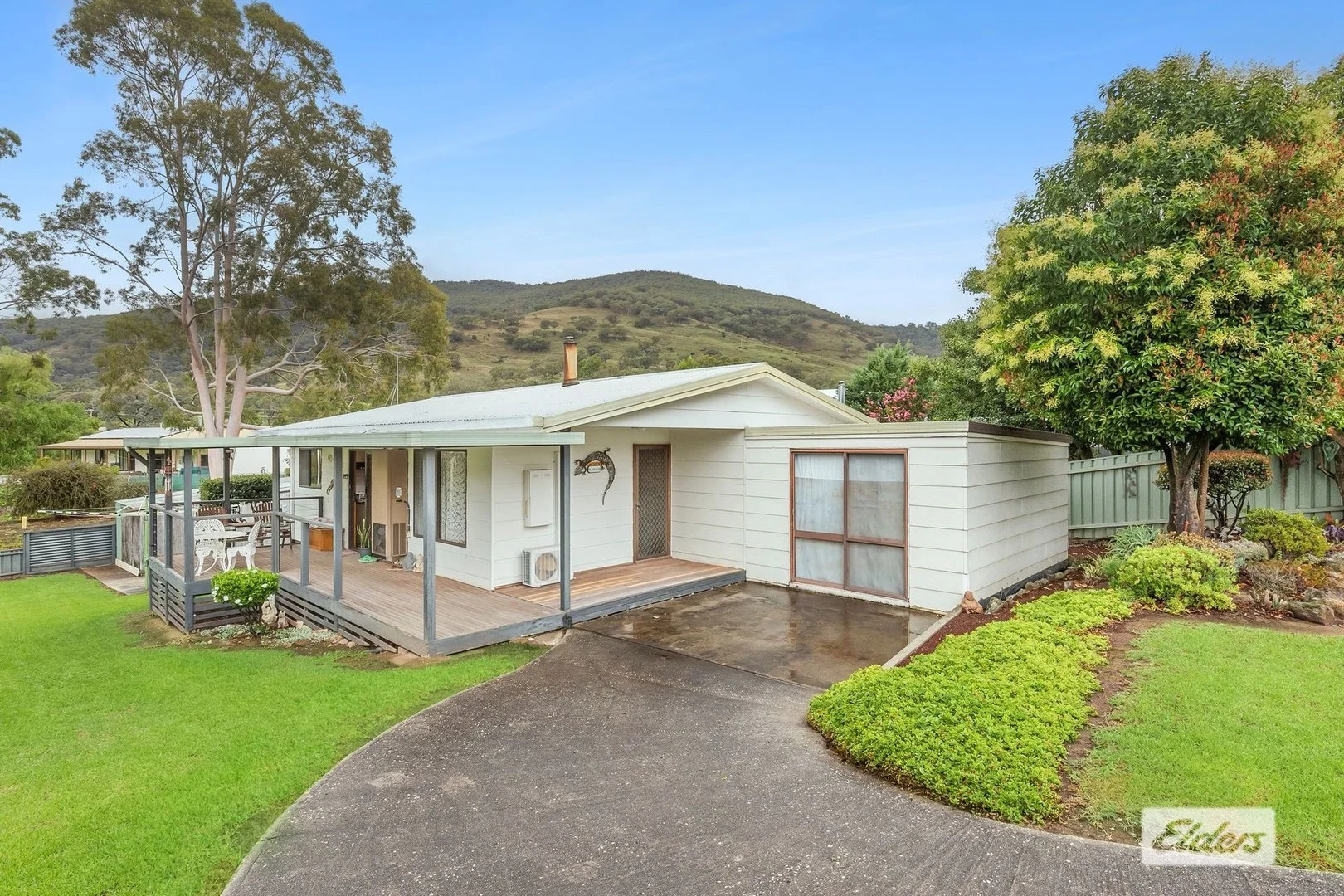 4 Pearce Court, Tallangatta VIC 3700