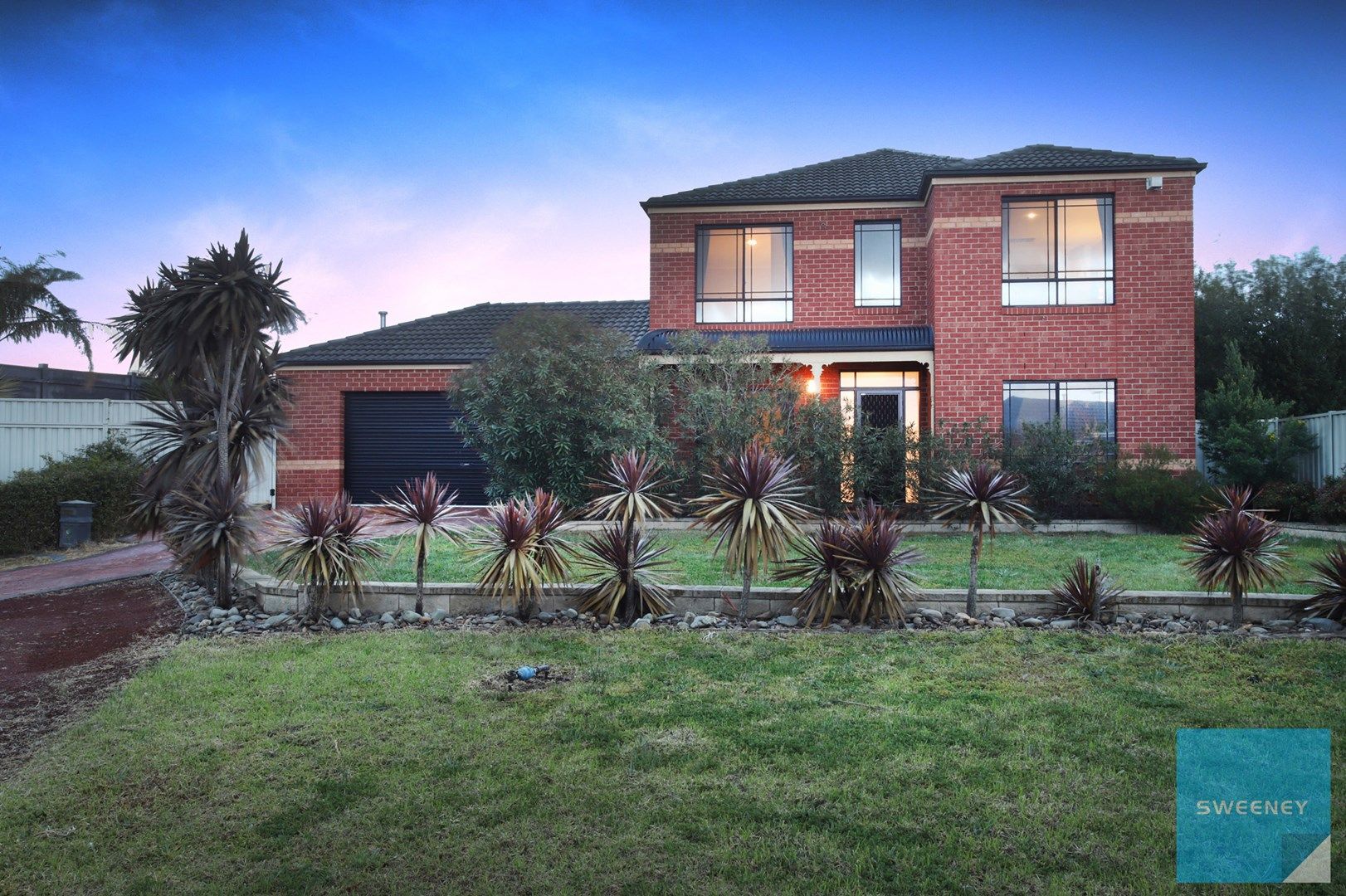 5 Lind Place, Caroline Springs VIC 3023, Image 0