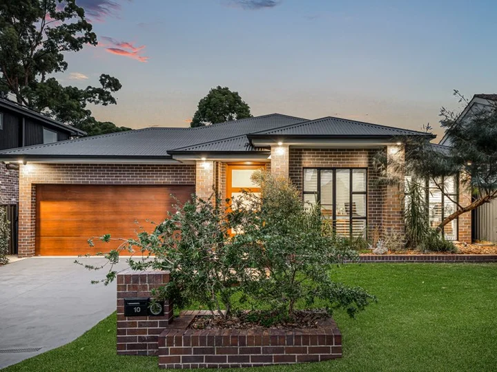 10 Hinkler Street, Smithfield NSW 2164