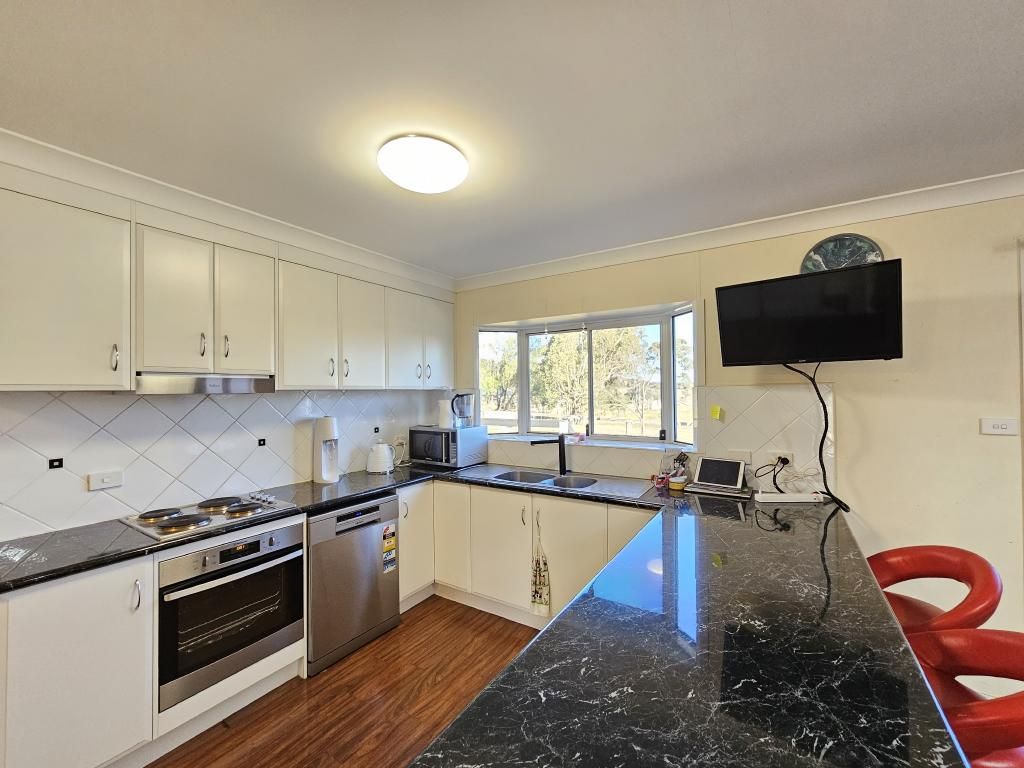 93A St Andrews Street, Aberdeen NSW 2336, Image 2