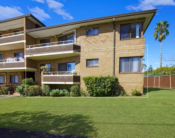 11/1-3 Warner Avenue, Wyong NSW 2259