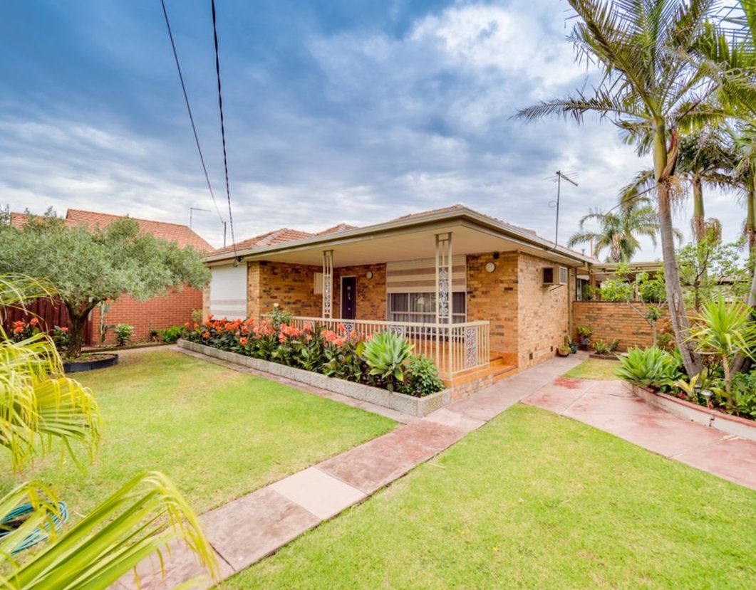 38 Winn Grove, Fawkner VIC 3060