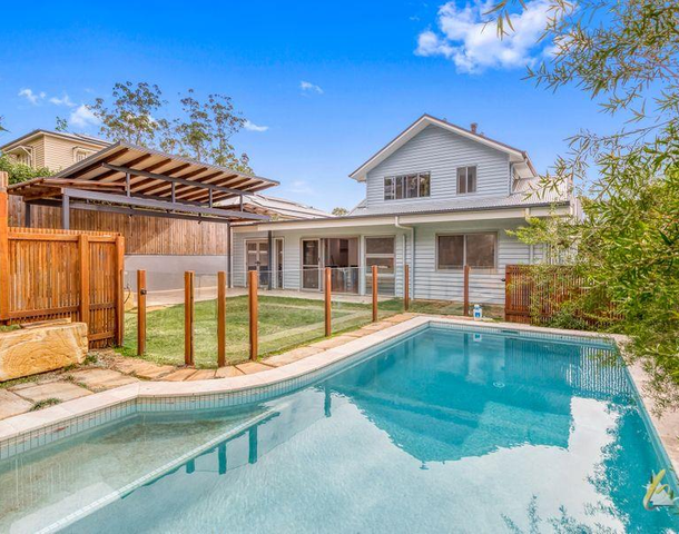 20 Saunders Street, Indooroopilly QLD 4068