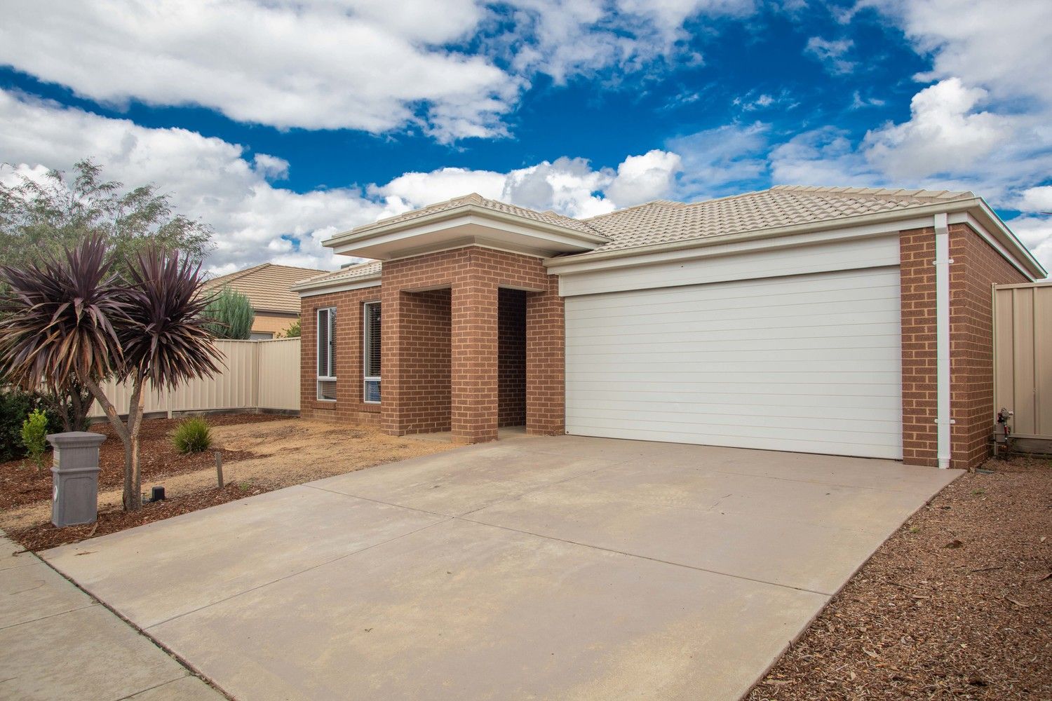 10 Cimmaron Way, Kialla VIC 3631, Image 0