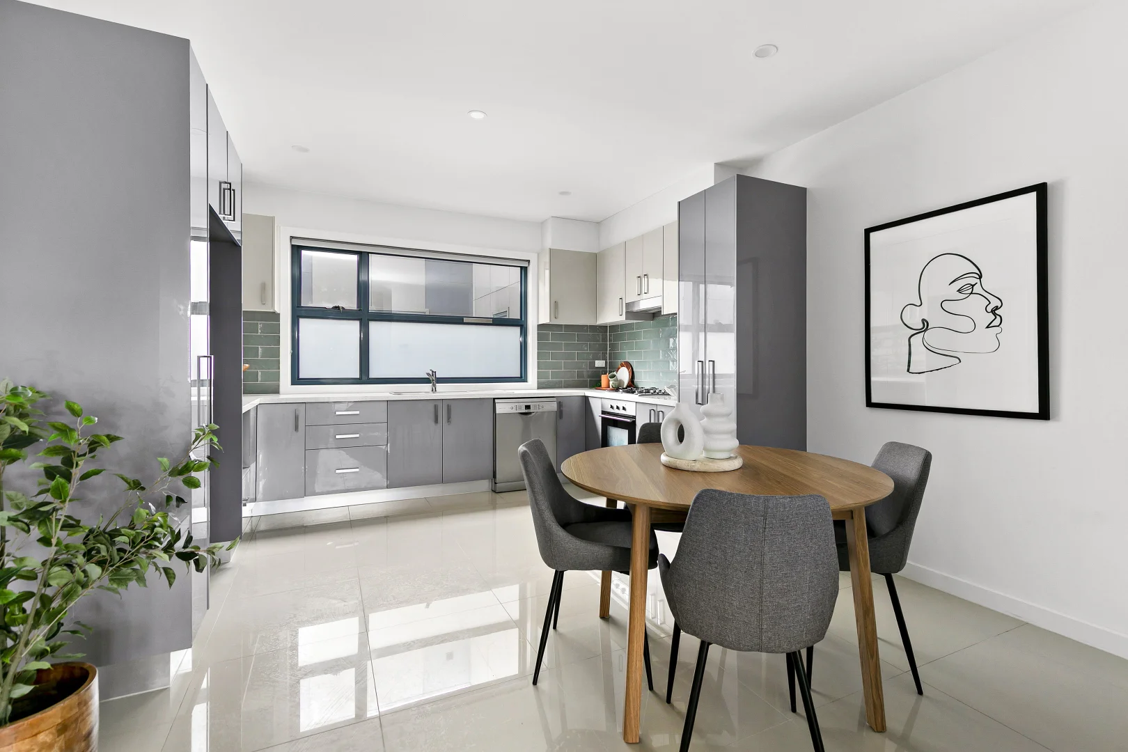 Additional image 5 of 2/1 Brunswick Crescent, Craigieburn VIC 3064