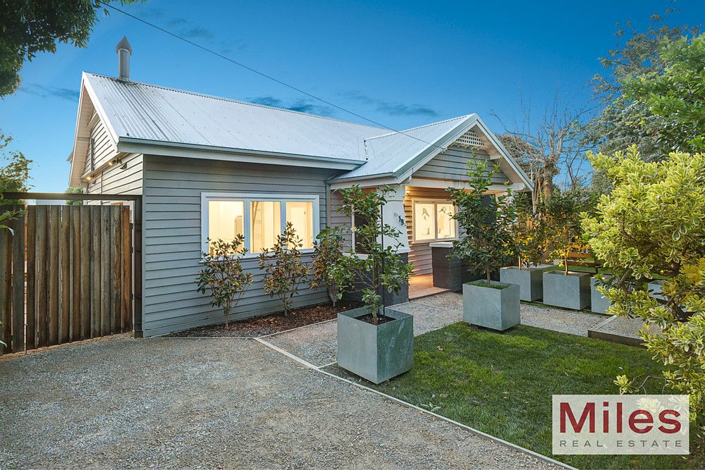 19 Dresden Street, Heidelberg Heights Property History & Address