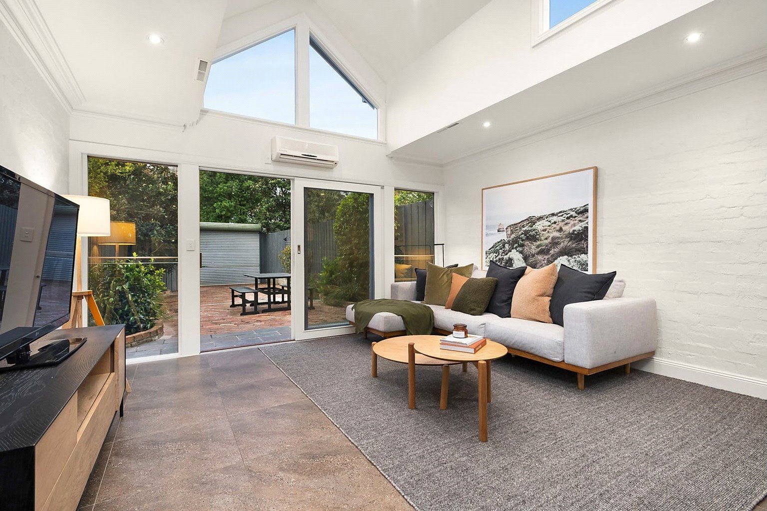 2 bedrooms House in 60 Tennyson Street KENSINGTON VIC, 3031