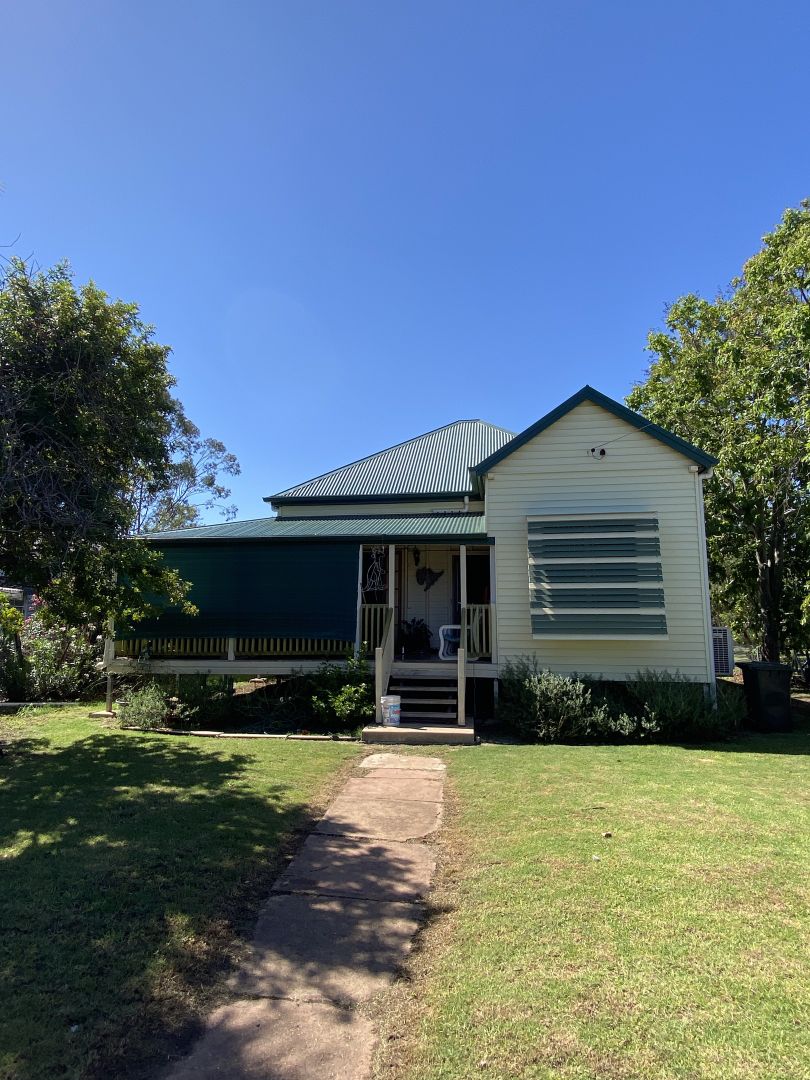 164 Alfred Street, Charleville QLD 4470