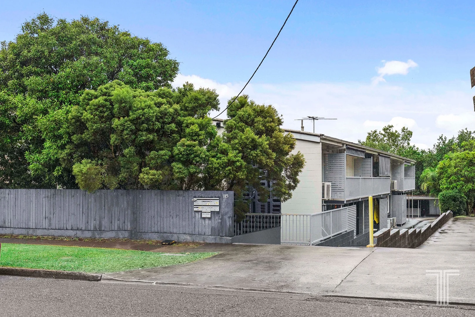 3/115 Kirkland Ave, Coorparoo QLD 4151