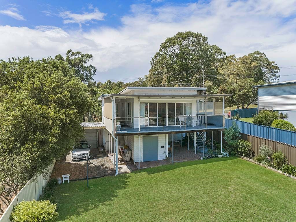 171 Bay Road, Bolton Point NSW 2283, Image 0