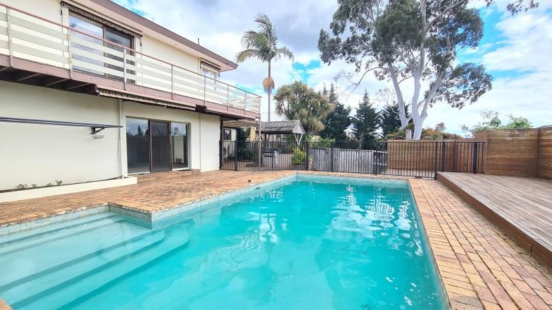 17 Gray Street, Doncaster VIC 3108