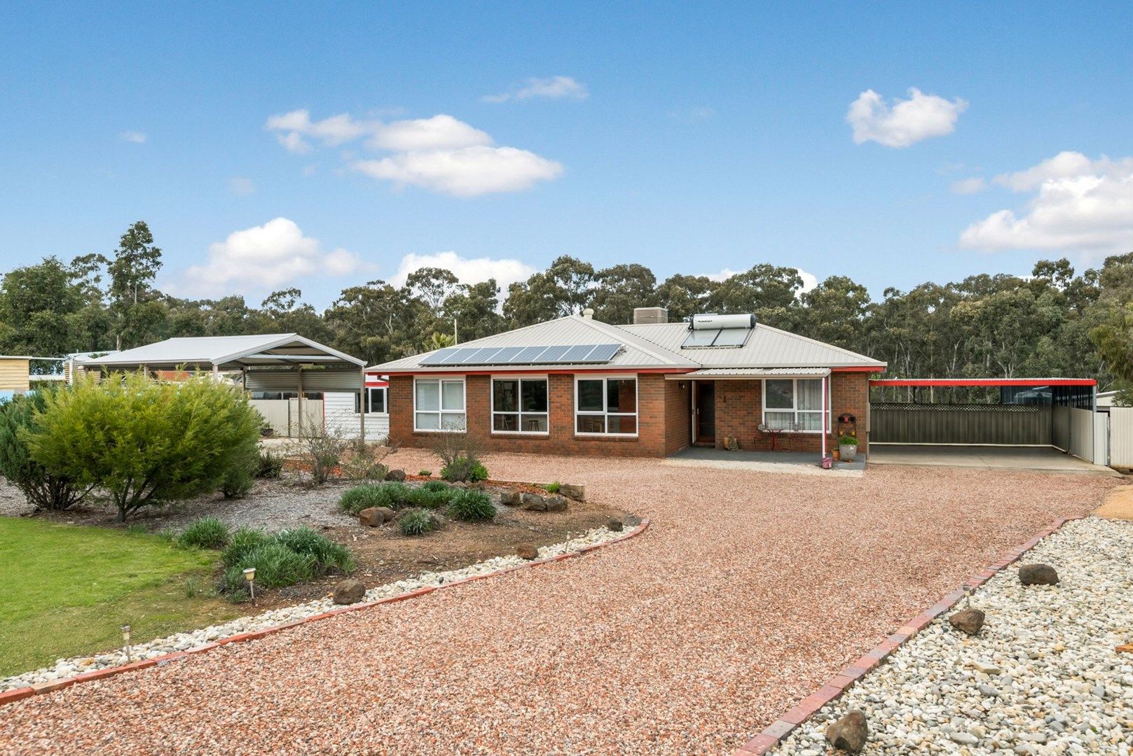 215 Sailors Gully Road, Sailors Gully VIC 3556, Image 0