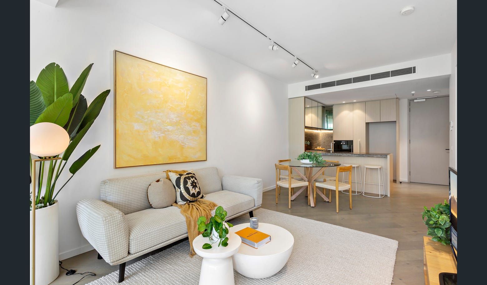 1 bedrooms Apartment / Unit / Flat in 212A/499 St Kilda Road MELBOURNE VIC, 3004