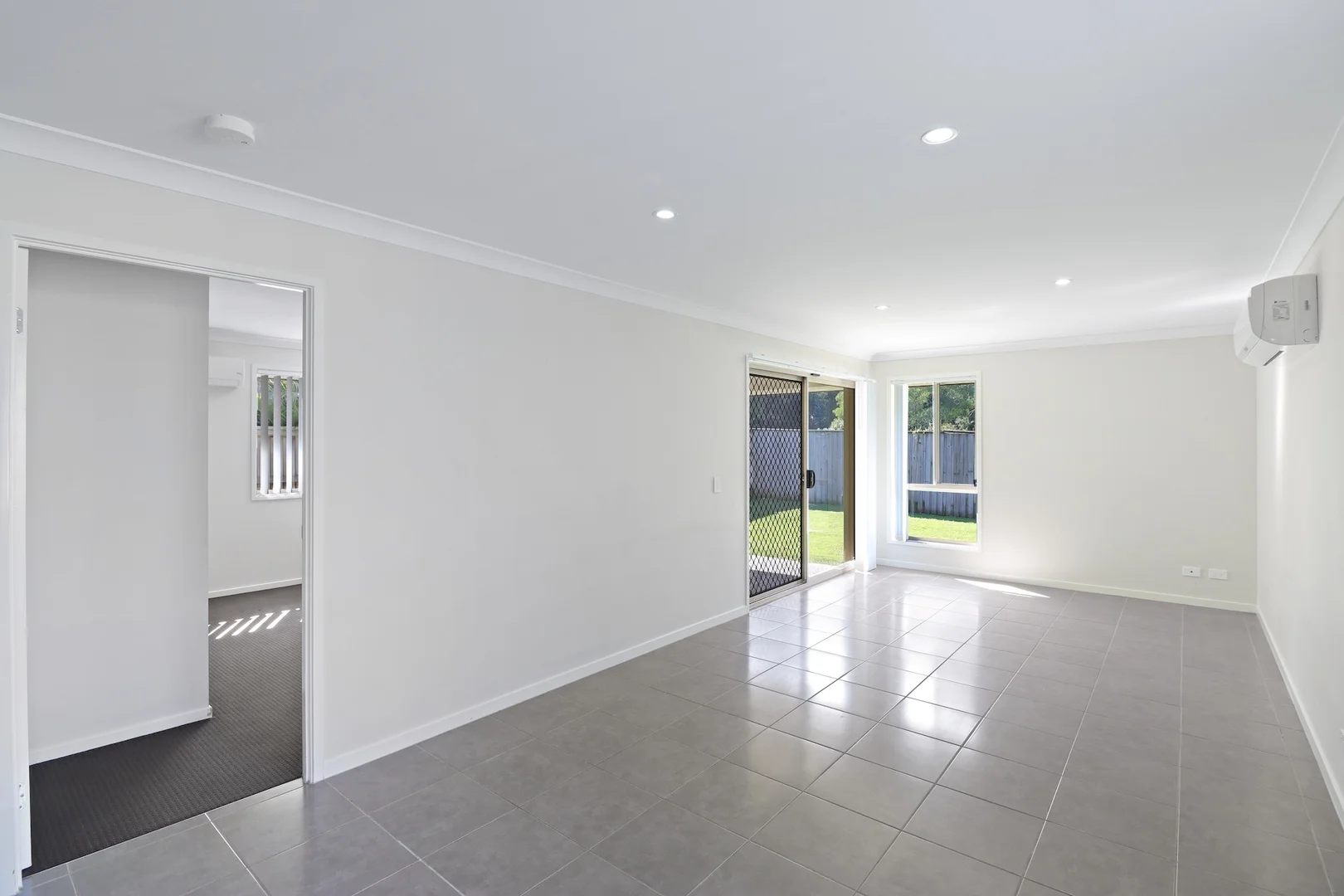 Additional image 3 of 15 Paradise Place, Upper Kedron QLD 4055
