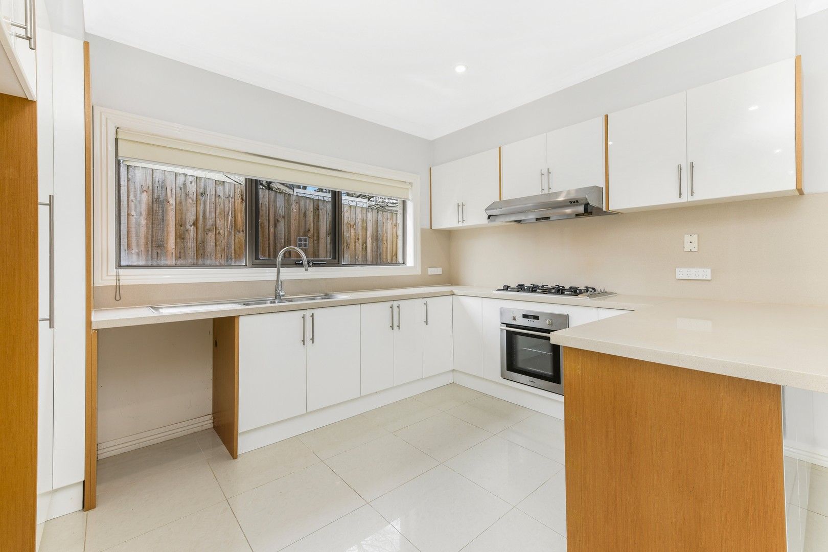 3 bedrooms Townhouse in 4/17-19 Queens Avenue DONCASTER VIC, 3108