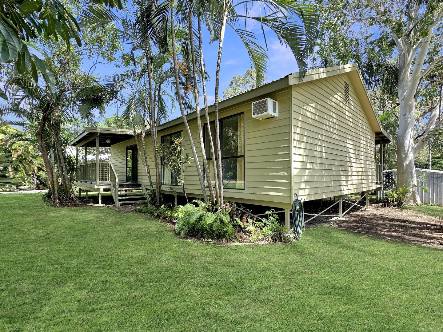 20A Mandalay Ave, Nelly Bay QLD 4819, Image 1
