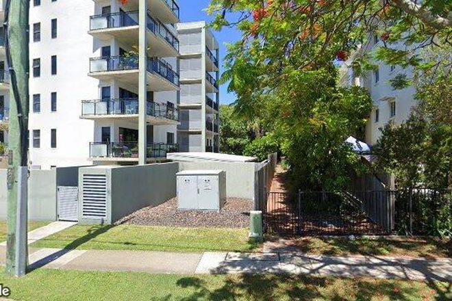 Picture of 18/448 Oxley Avenue, REDCLIFFE QLD 4020